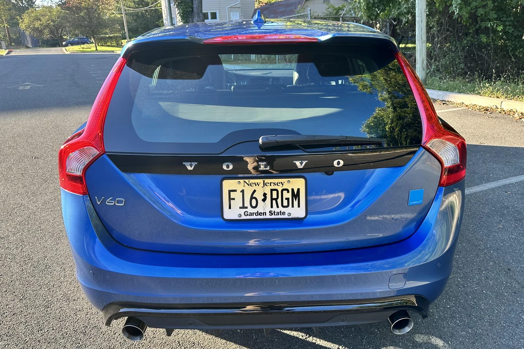 2018 Volvo V60 1st Gen - Image 5 of 31