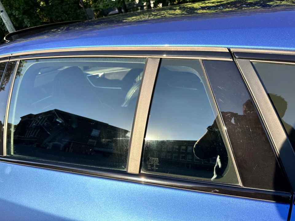 2018 Volvo V60 1st Gen - Image 24 of 31