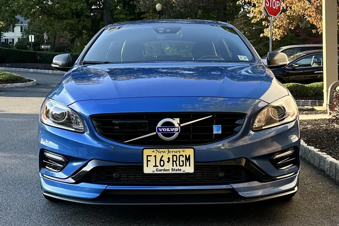 2018 Volvo V60 1st Gen - Image 3 of 31