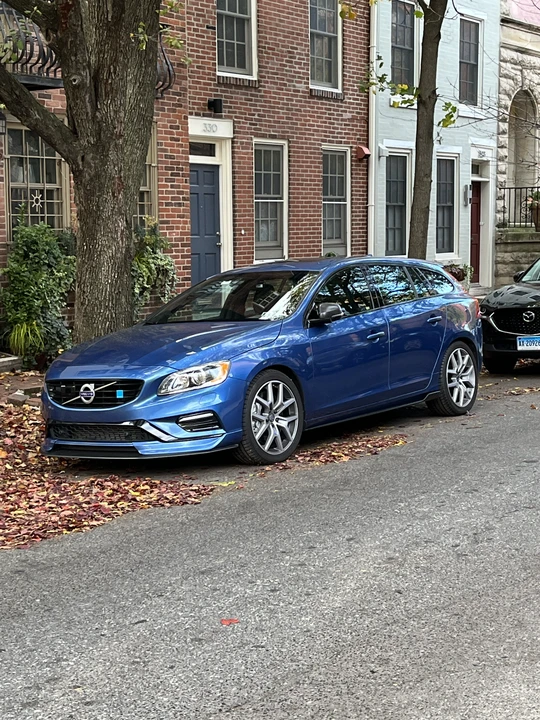 2018 Volvo V60 1st Gen - Image 13 of 31