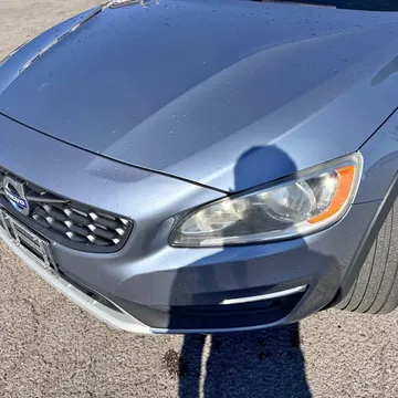 2018 Volvo V60 T5 Cross Country Wagon