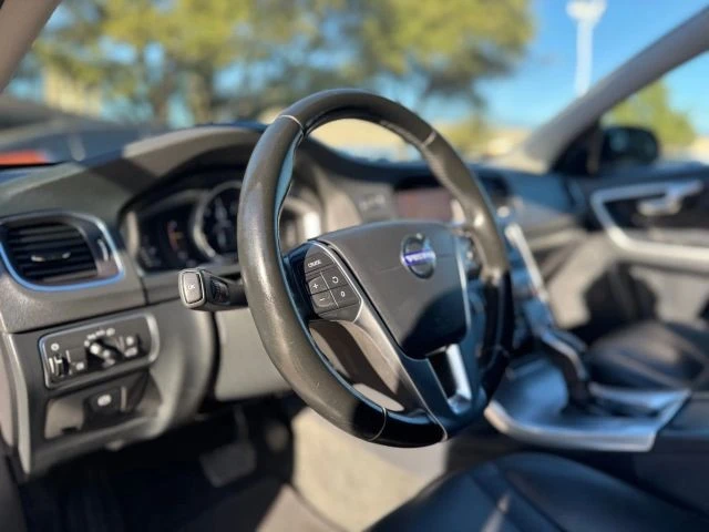 2018 Volvo V60 1st Gen - Image 20 of 21