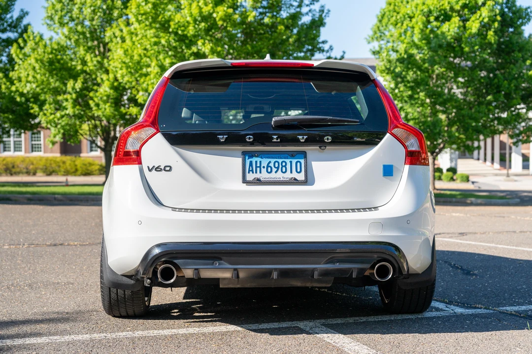 2018 Volvo V60 1st Gen - Image 8 of 31