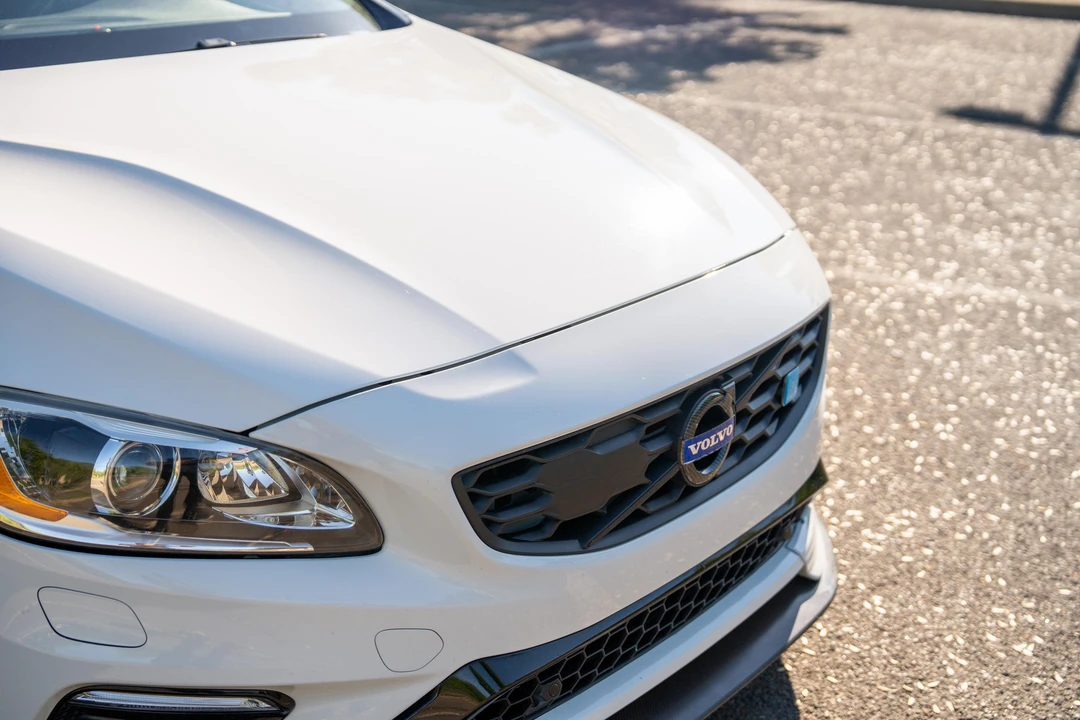 2018 Volvo V60 1st Gen - Image 11 of 31