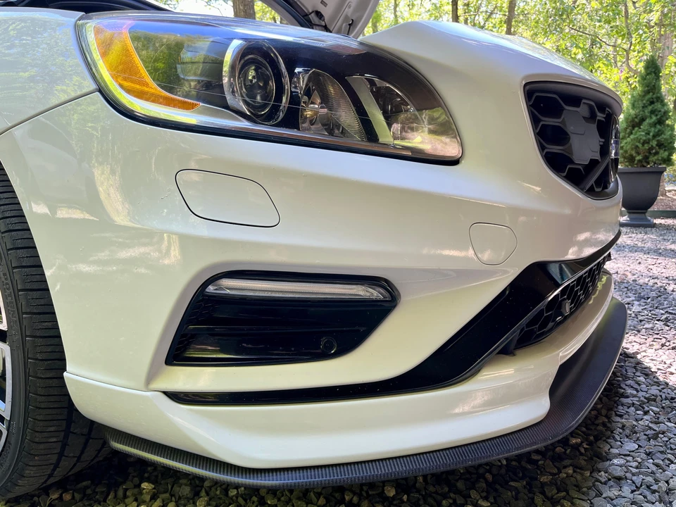2018 Volvo V60 1st Gen - Image 12 of 31