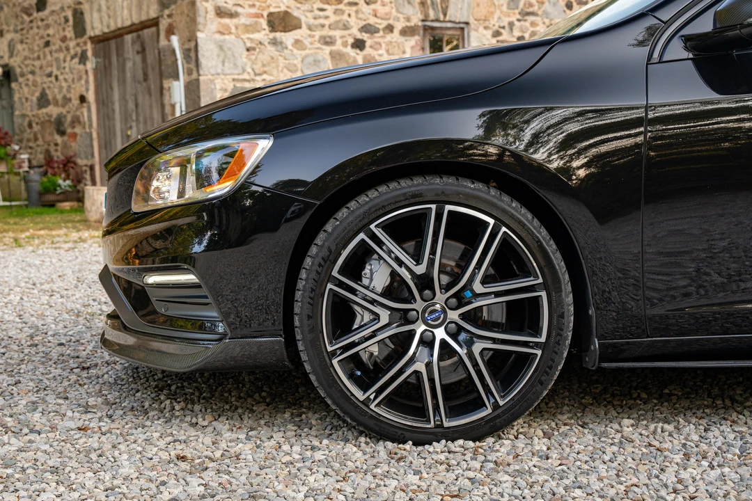 2018 Volvo V60 1st Gen - Image 29 of 31