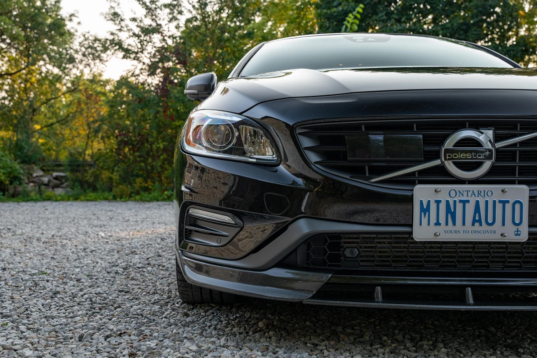 2018 Volvo V60 1st Gen - Image 17 of 31