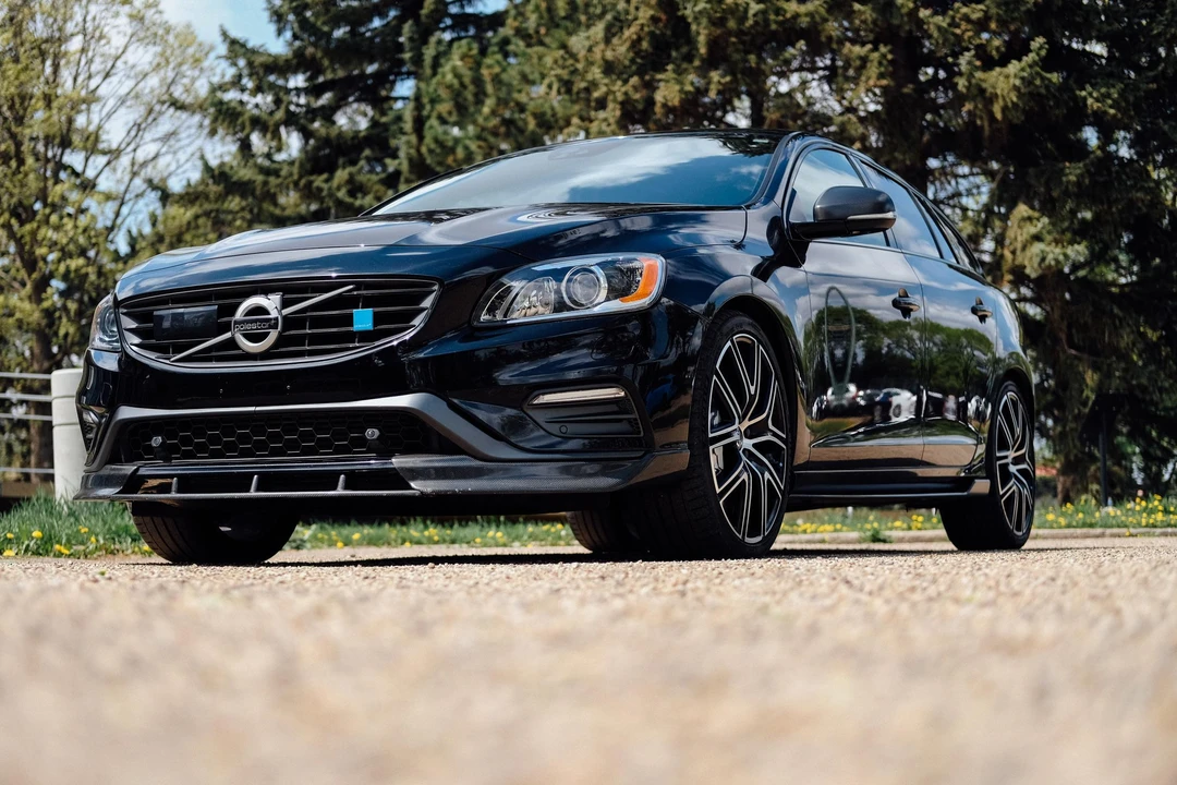 2018 Volvo V60 1st Gen - Image 9 of 31