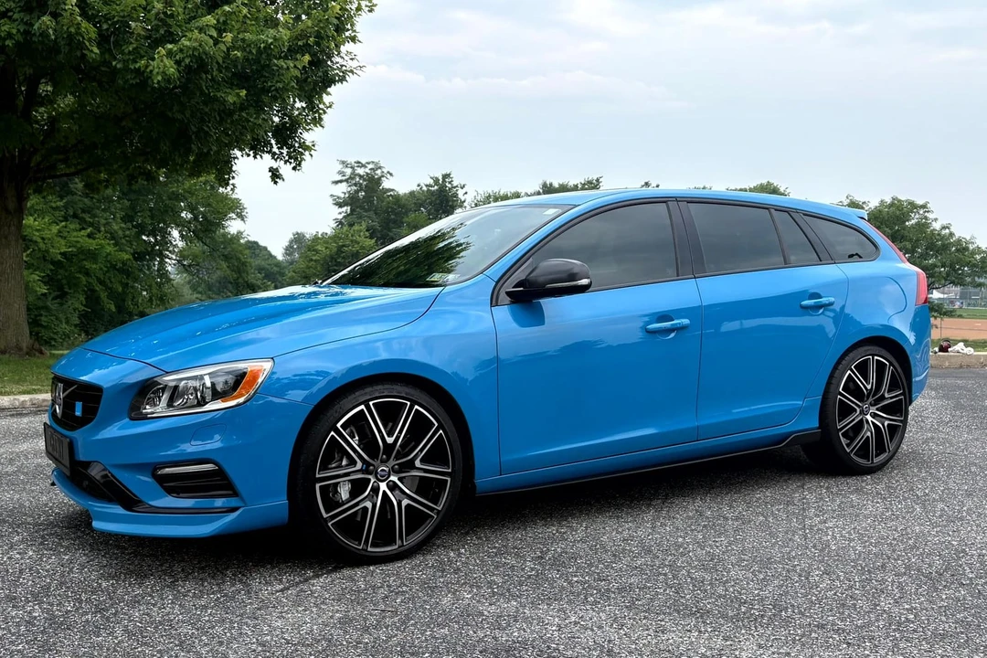 2018 Volvo V60 1st Gen - Image 3 of 31