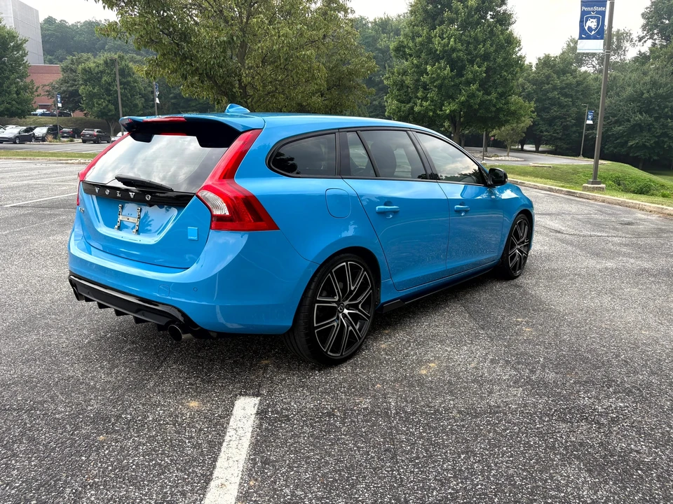 2018 Volvo V60 1st Gen - Image 7 of 31