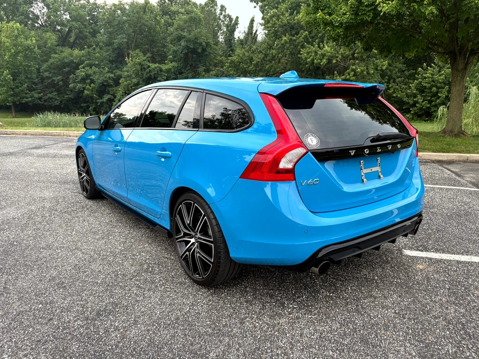 2018 Volvo V60 1st Gen - Image 10 of 31