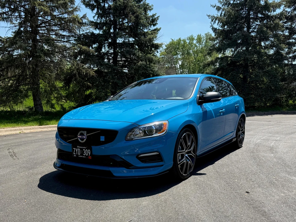 2018 Volvo V60 1st Gen - Image 9 of 31