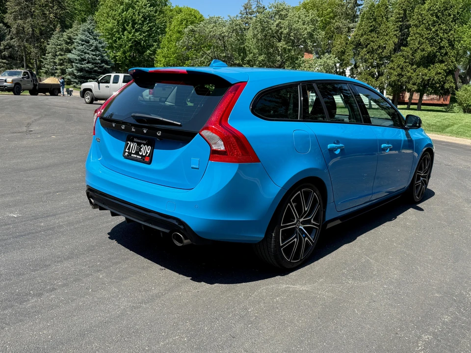 2018 Volvo V60 1st Gen - Image 13 of 31