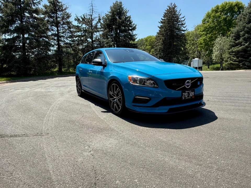 2018 Volvo V60 1st Gen - Image 16 of 31