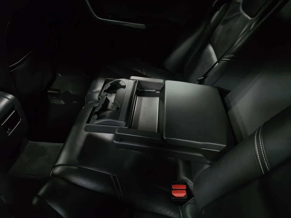 2018 Volvo V60 1st Gen - Image 17 of 21