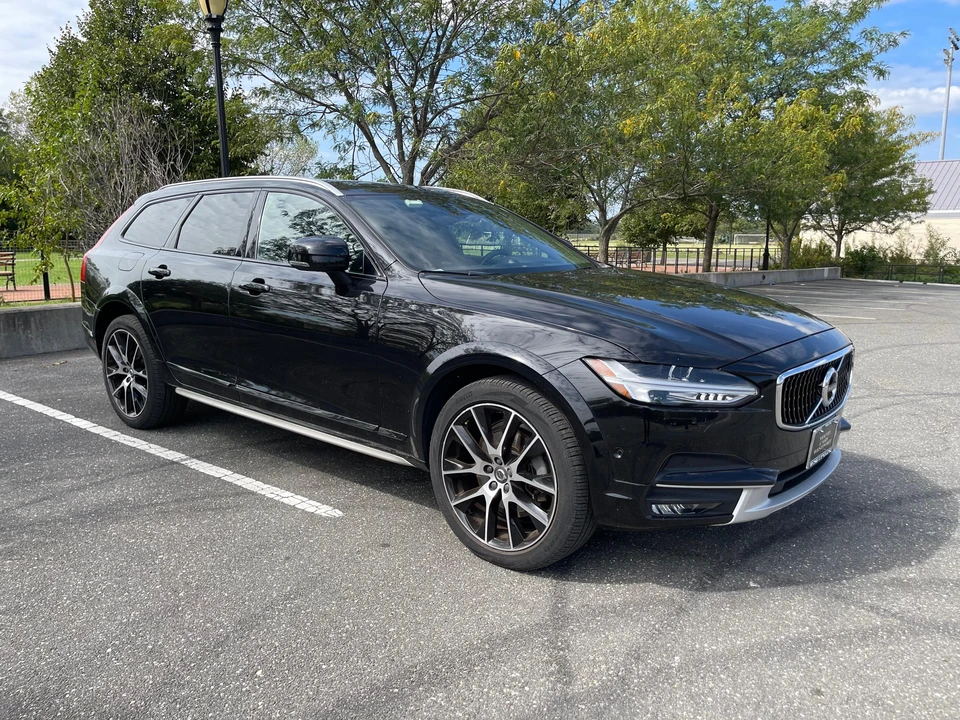 2018 Volvo V90 - Image 16 of 31