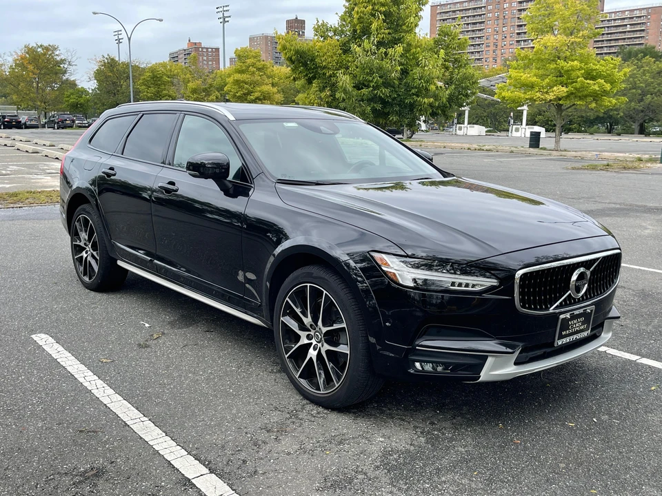 2018 Volvo V90 - Image 17 of 31