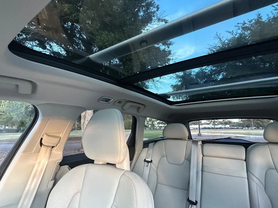 2018 Volvo V90 - Image 19 of 21