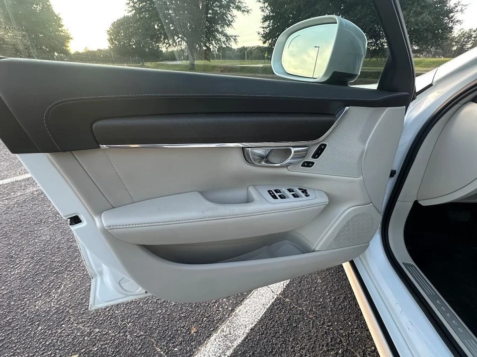 2018 Volvo V90 - Image 5 of 21