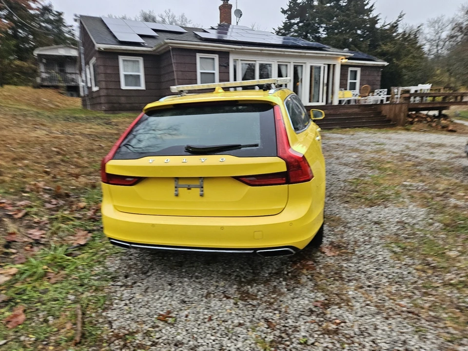2018 Volvo V90 - Image 9 of 16