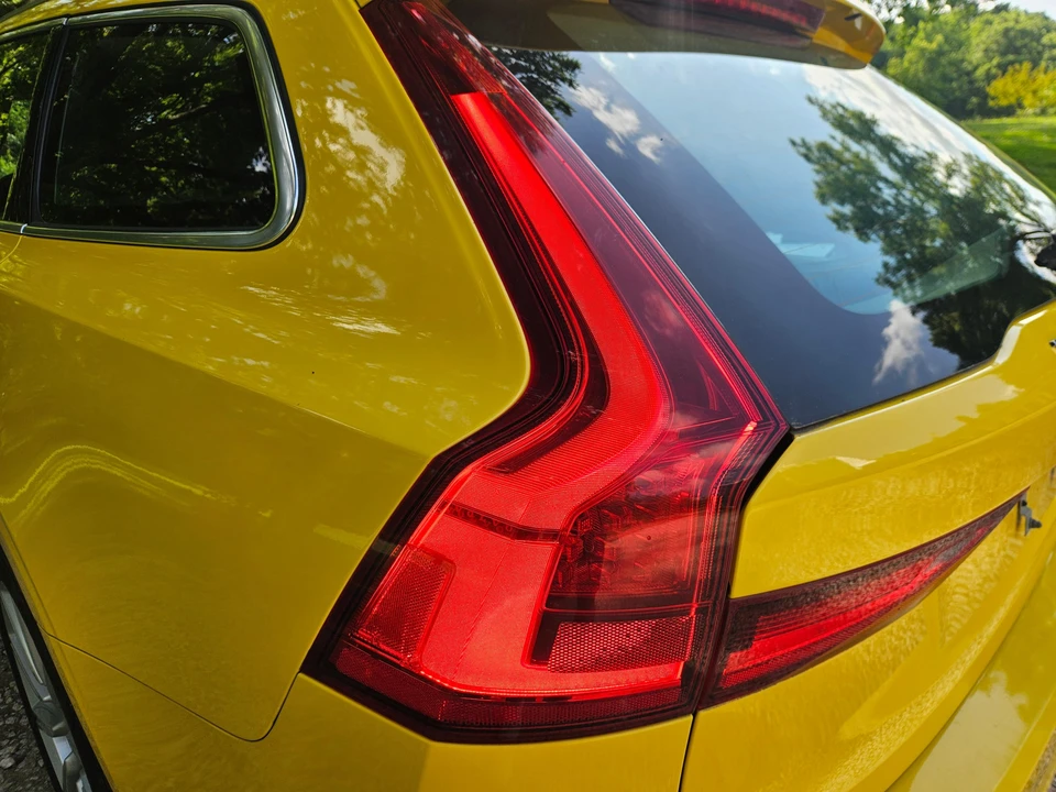 2018 Volvo V90 - Image 13 of 31