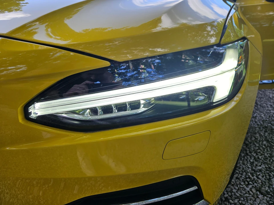 2018 Volvo V90 - Image 10 of 31