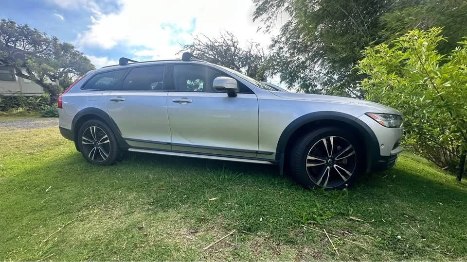 2018 Volvo V90 - Image 9 of 10