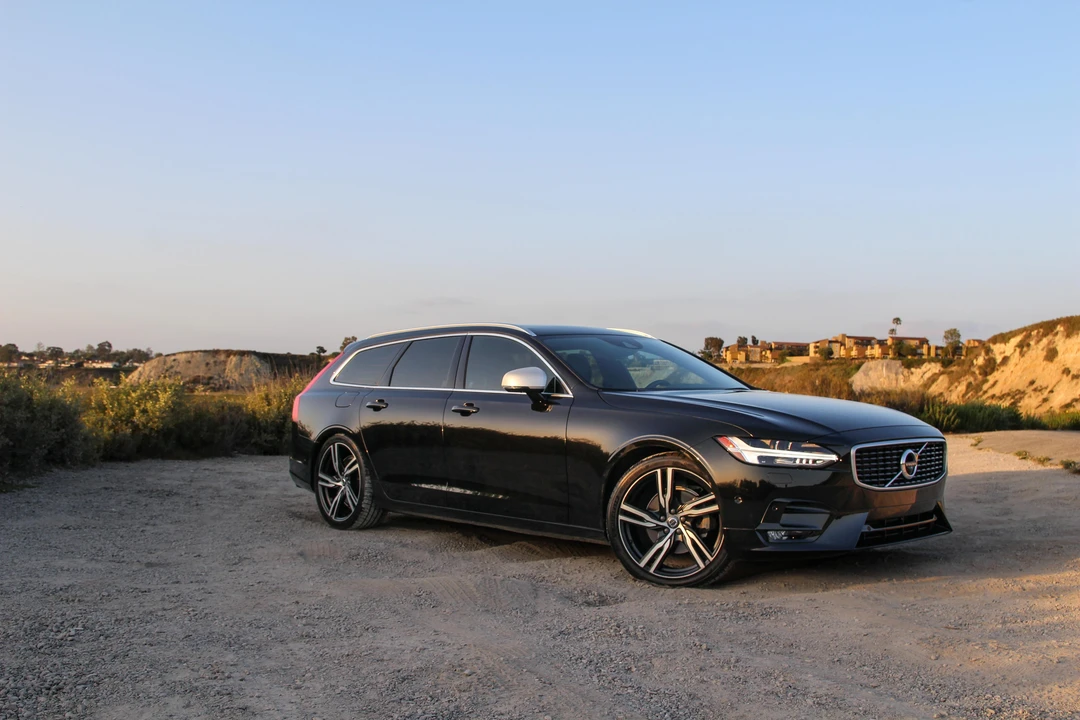 2018 Volvo V90 - Image 11 of 23