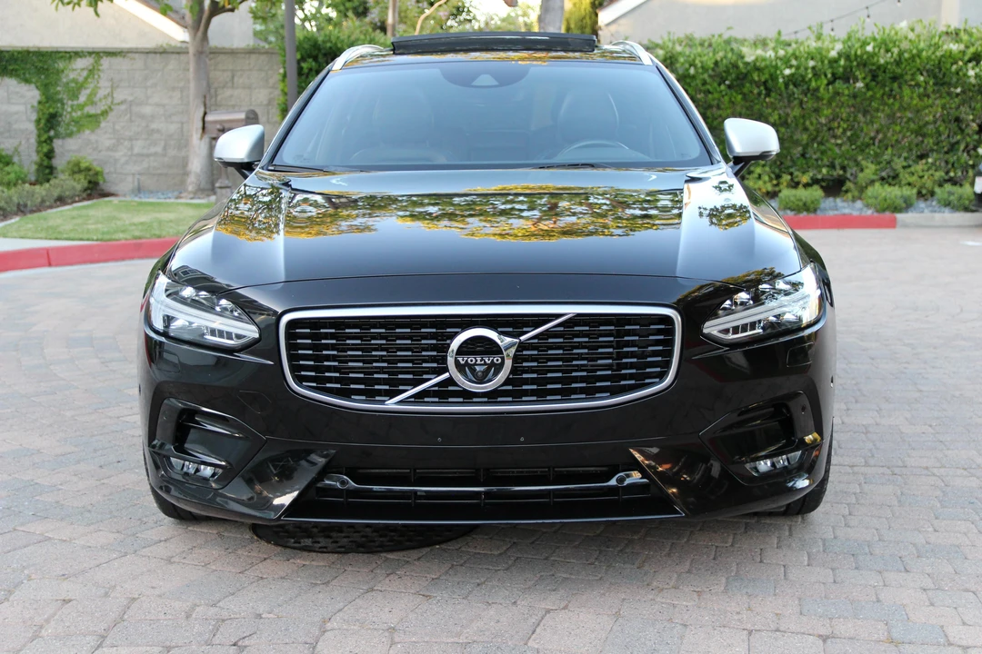 2018 Volvo V90 - Image 17 of 23