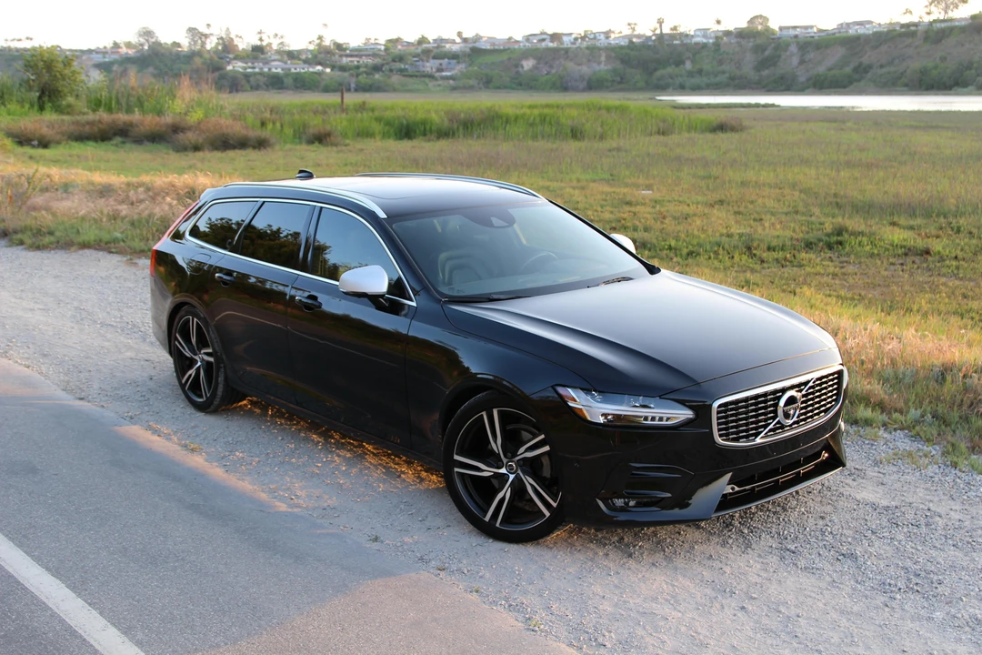 2018 Volvo V90 - Image 13 of 23