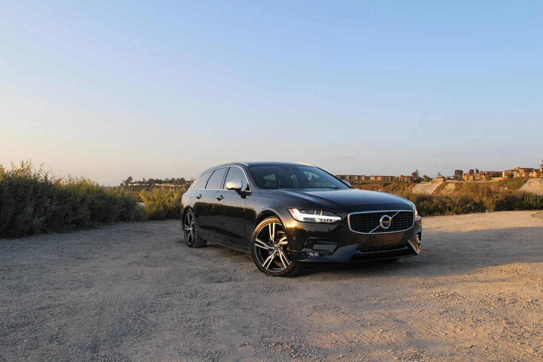 2018 Volvo V90 - Image 16 of 23