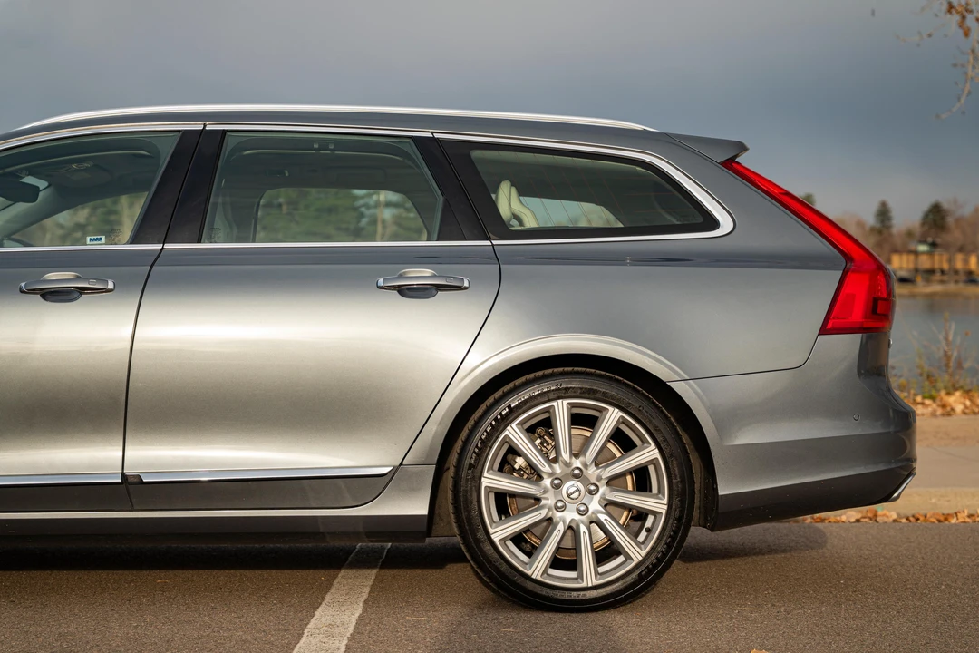 2018 Volvo V90 - Image 24 of 31