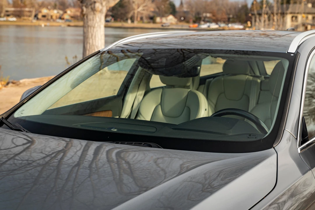 2018 Volvo V90 - Image 17 of 31