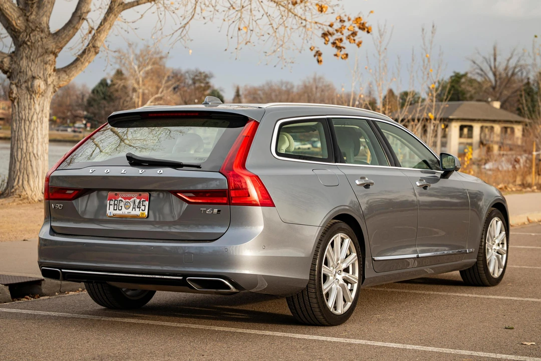 2018 Volvo V90 - Image 4 of 31