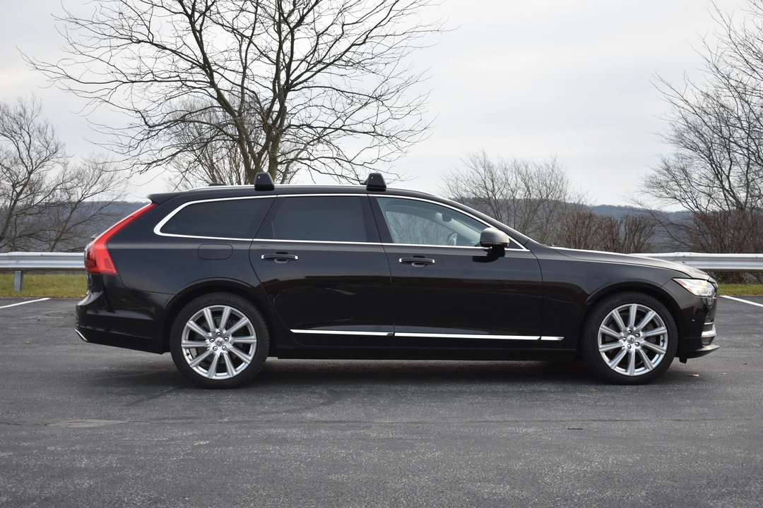 2018 Volvo V90 - Image 17 of 31