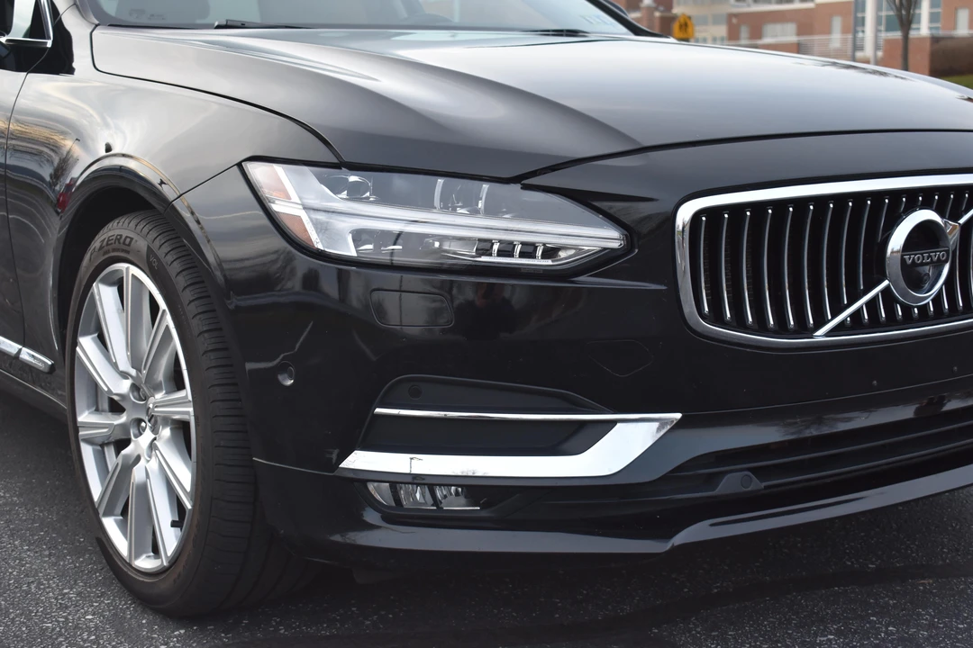2018 Volvo V90 - Image 24 of 31