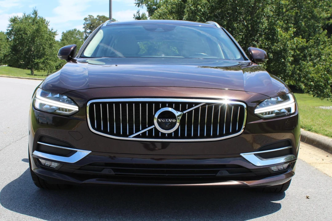 2018 Volvo V90 - Image 2 of 18
