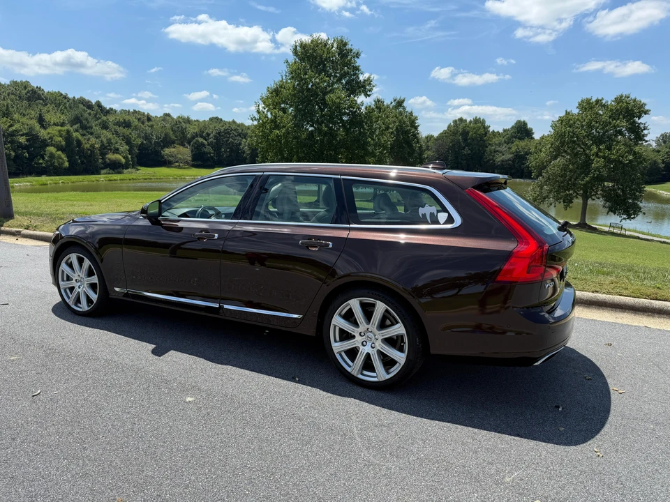 2018 Volvo V90 - Image 9 of 18