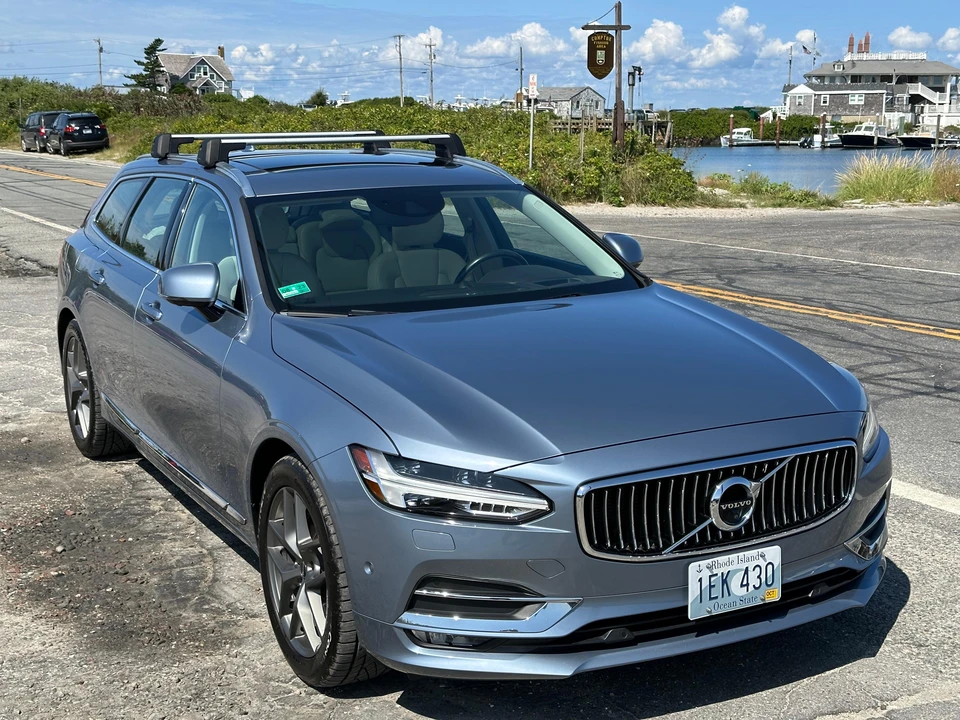 2018 Volvo V90 - Image 16 of 31