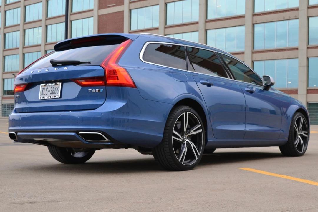 2018 Volvo V90 - Image 4 of 31