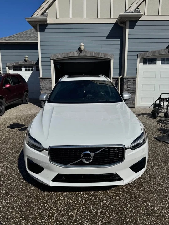 2018 Volvo XC60 2nd Gen - Image 3 of 8