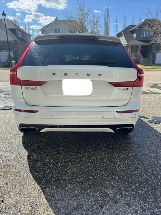 2018 Volvo XC60 2nd Gen - Image 4 of 8