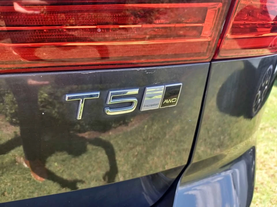 2018 Volvo XC60 2nd Gen - Image 7 of 20
