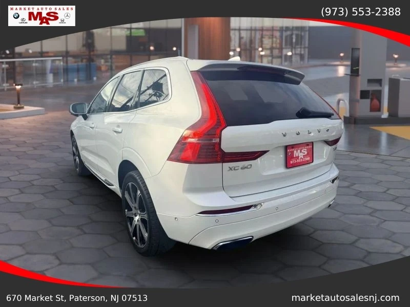 2018 Volvo XC60 2nd Gen - Image 4 of 12