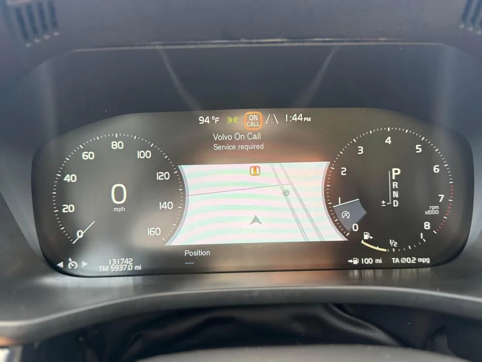 2018 Volvo XC60 2nd Gen - Image 15 of 20