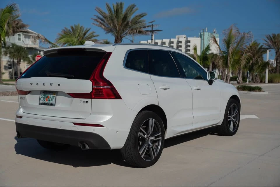 2018 Volvo XC60 2nd Gen - Image 3 of 16