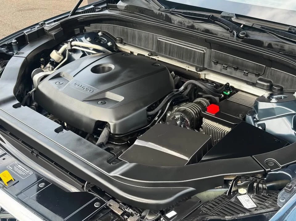 2018 Volvo XC60 2nd Gen - Image 18 of 19
