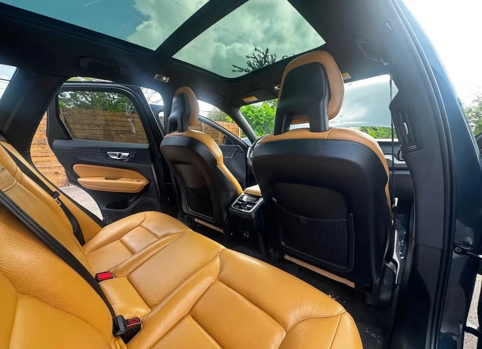 2018 Volvo XC60 2nd Gen - Image 9 of 19
