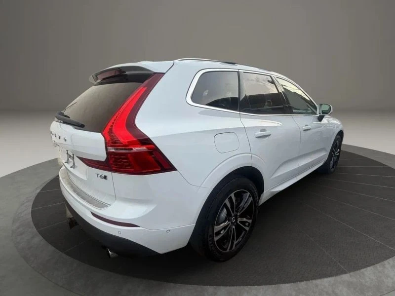 2018 Volvo XC60 2nd Gen - Image 5 of 12