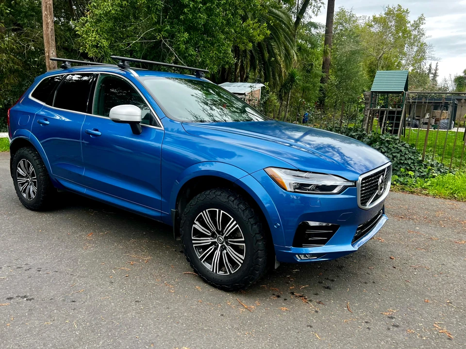 2018 Volvo XC60 2nd Gen - Image 19 of 31
